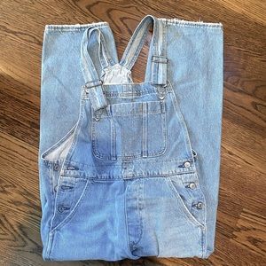 Abercrombie and Fitch brand new overalls